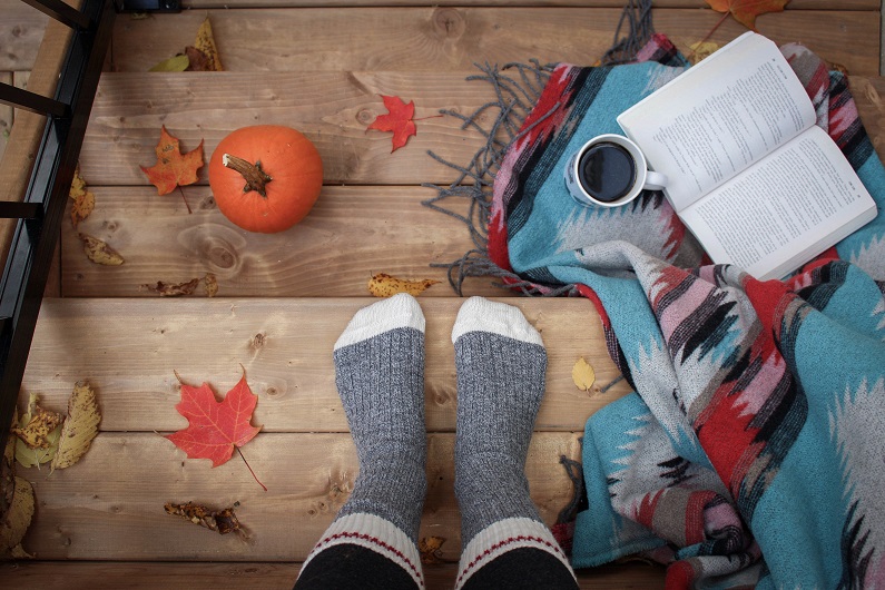 Do you feel a sense of anxiety in autumn? Learn why HSPs are apt to experience autumn anxiety and tips for how to cope.
